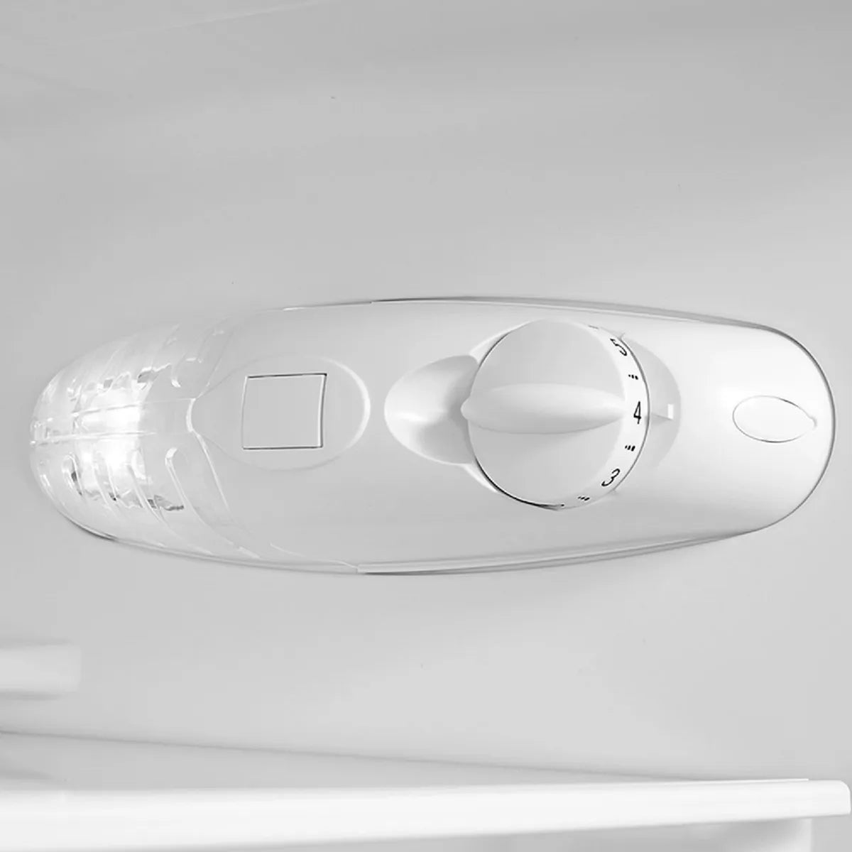 LIBERO | REFRIGERADOR BOTTOM FREEZER FRIO DIRECTO 157 LTS LRB-180DFI